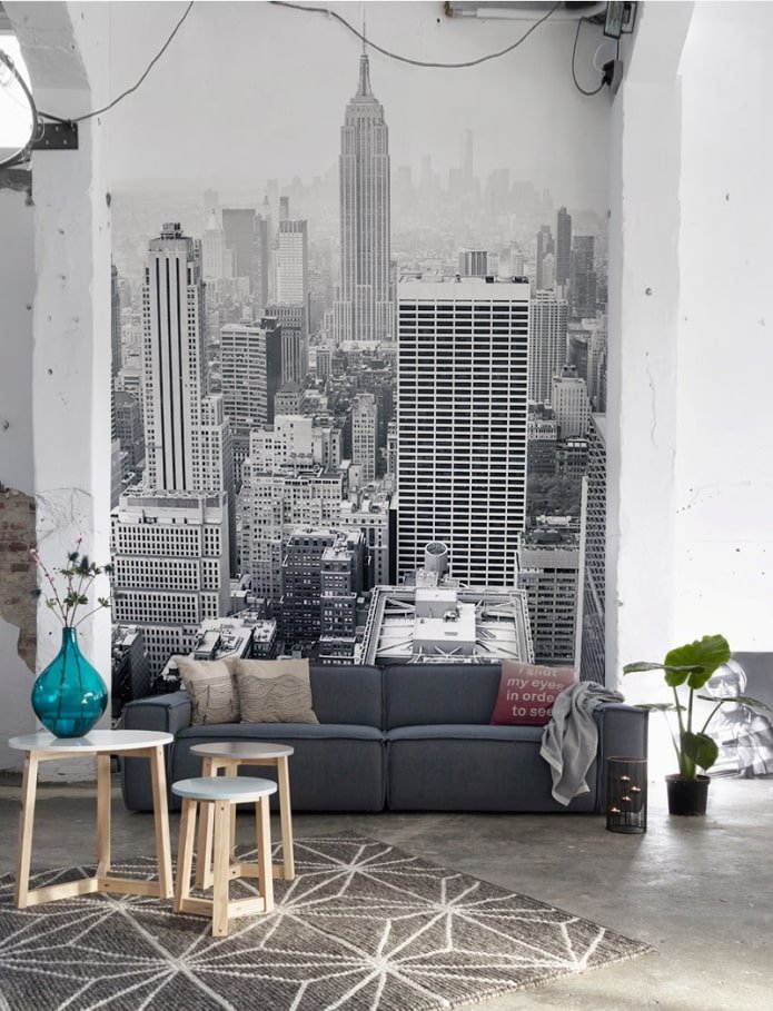 papel pintado fotográfico en combinación con paredes encaladas