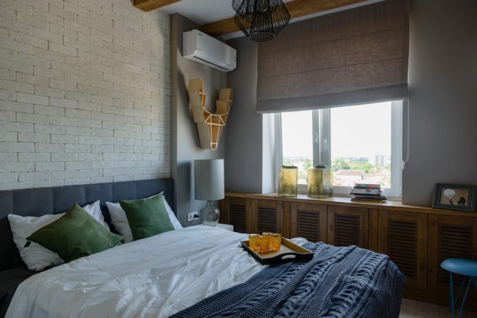 Radiadores en el armario del dormitorio