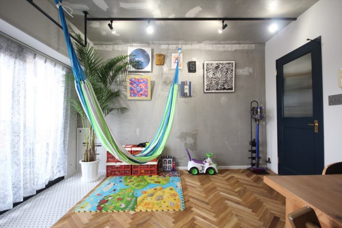 hamaca en la habitación infantil