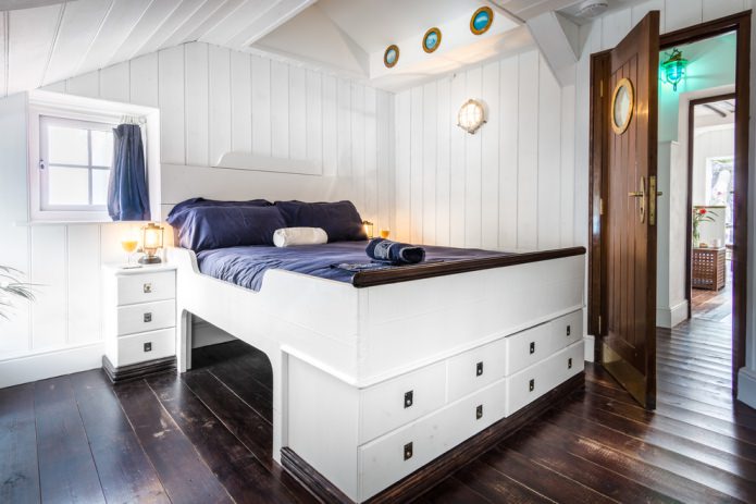 Cama de estilo marinero