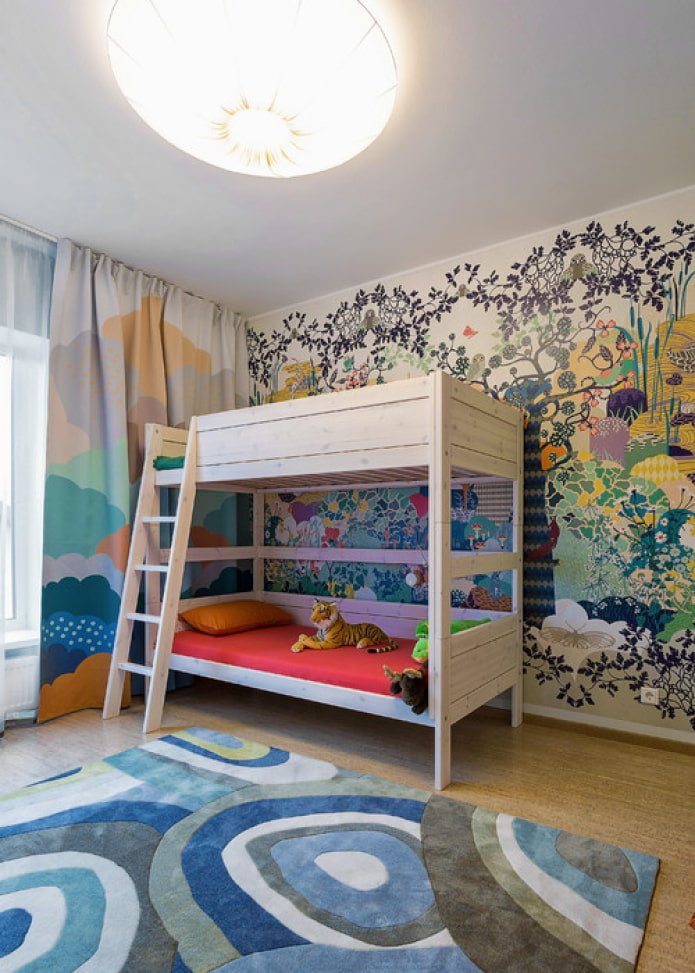 pared inusual en la habitación infantil