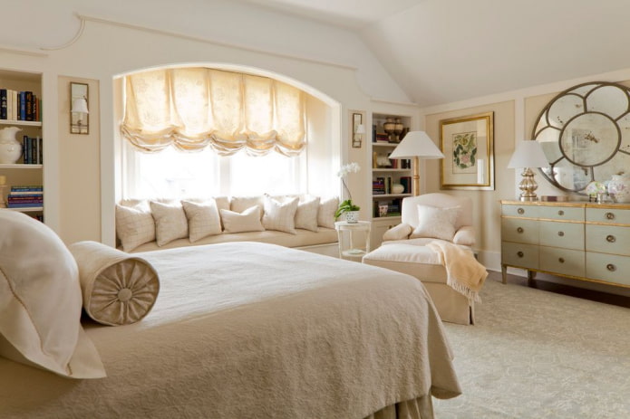 Cortinas austriacas en el dormitorio