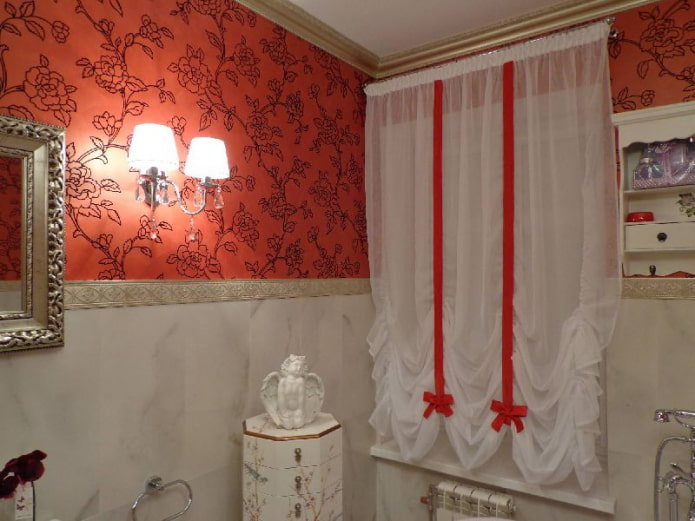 Cortinas austriacas con lazos en el interior