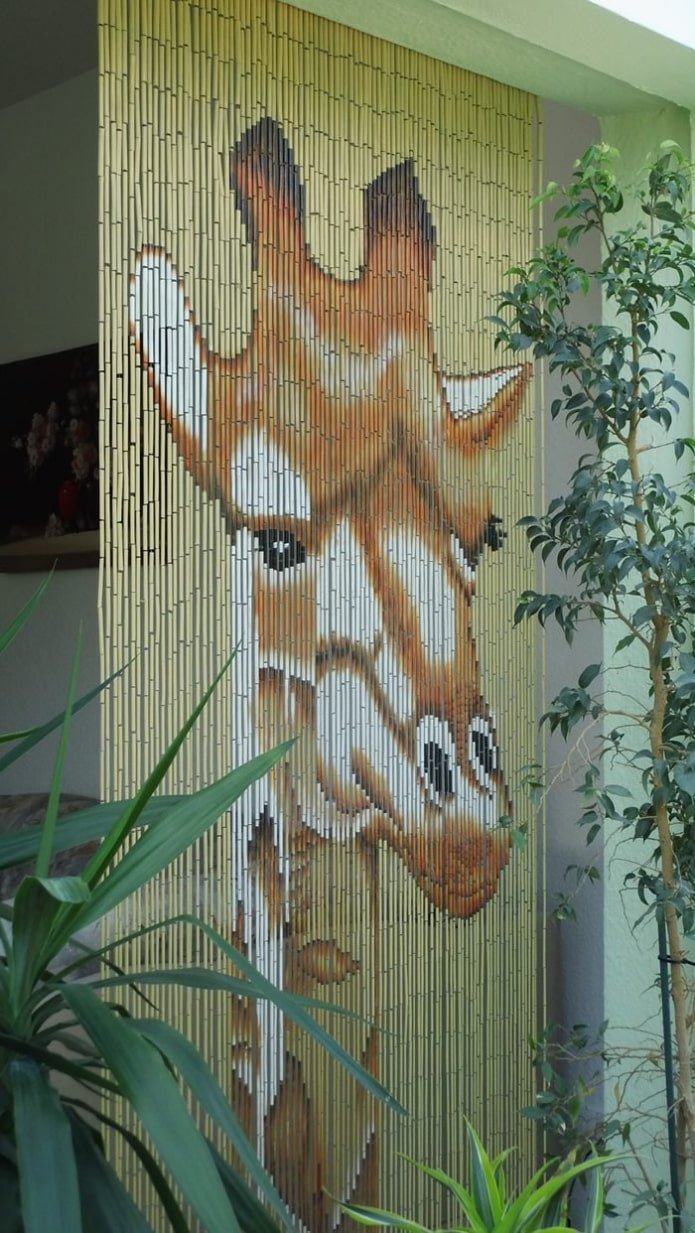 cortinas de bambú con imágenes de animales