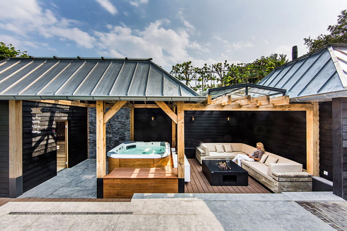 Terraza con jacuzzi
