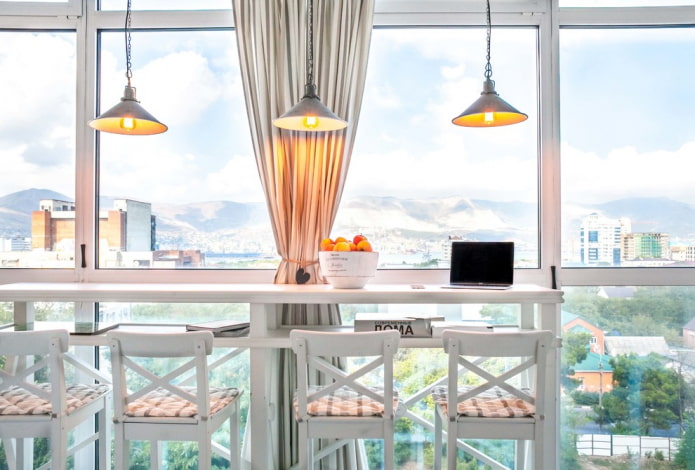 idea para decorar un balcón al estilo provenzal