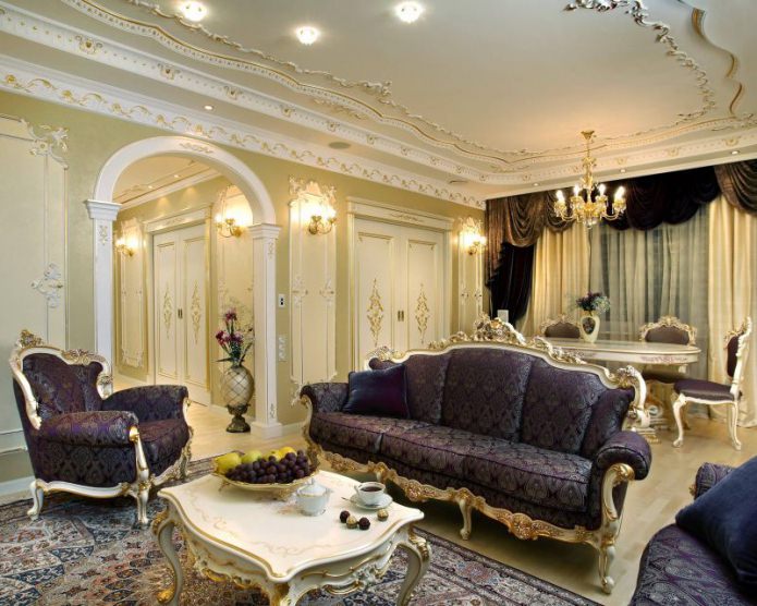 muebles con patas talladas
