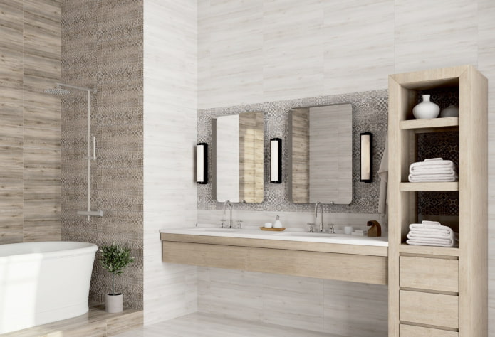 Azulejos blancos imitación madera en el baño
