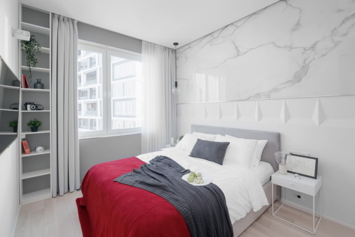 Textiles y decoración en el dormitorio en tonos blancos