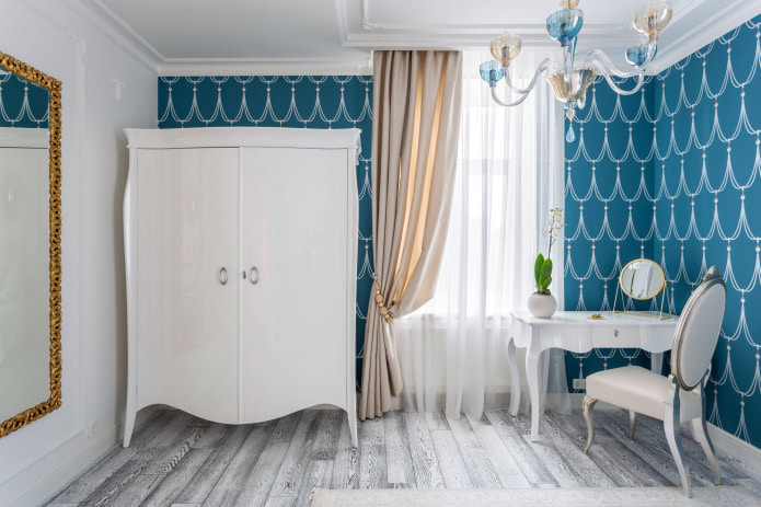 dormitorio con escritorio