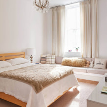 ¿Qué aspecto tienen las cortinas beige en el interior?-4