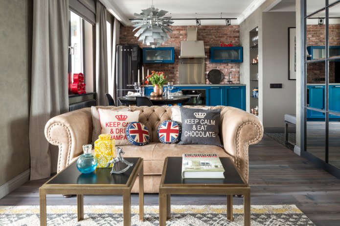 Sofá estilo Chesterfield