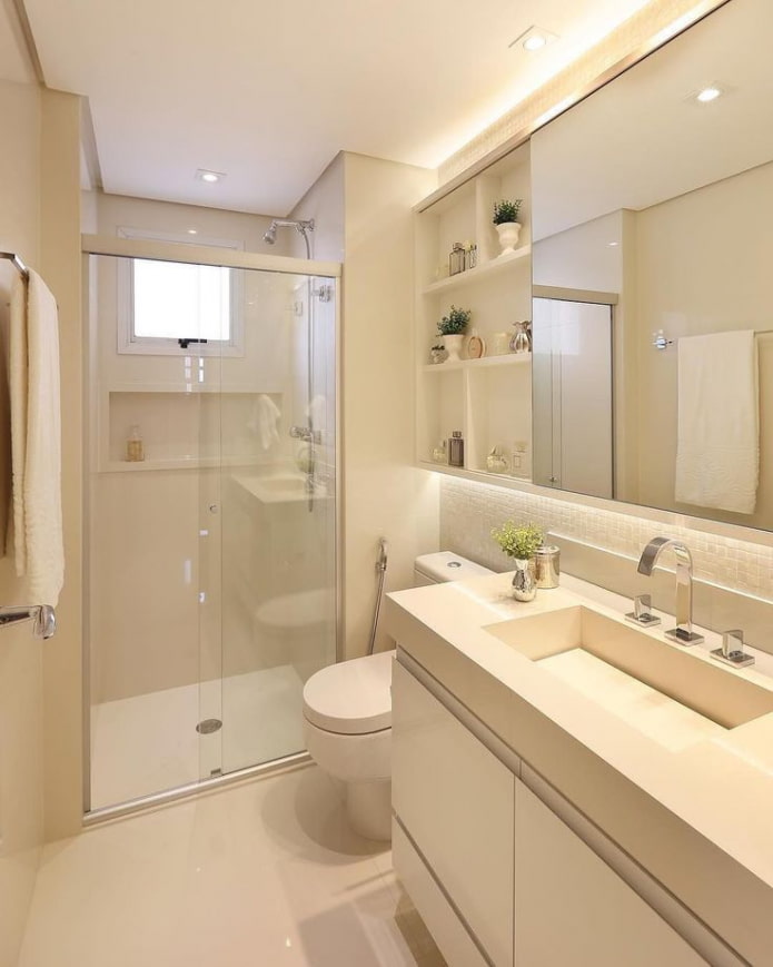 Baño en tonos cálidos