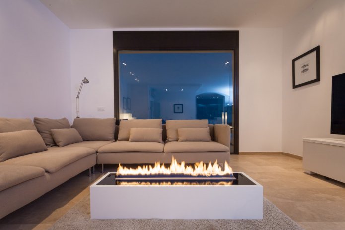 Chimenea de piso independiente