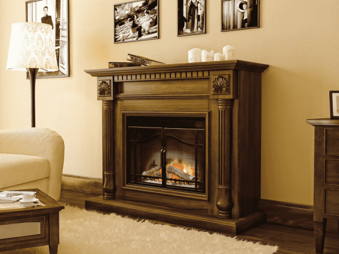 chimenea con cuerpo de madera