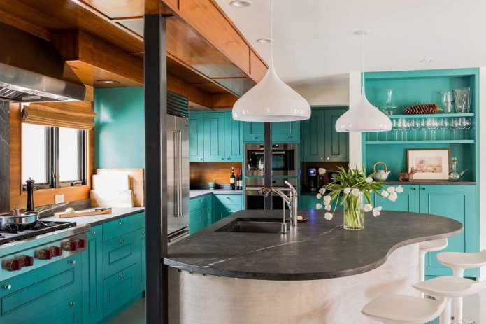 Encimera en color turquesa para el interior de la cocina