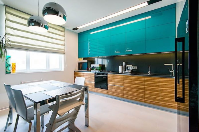 interior de cocina en tonos turquesa y marrón