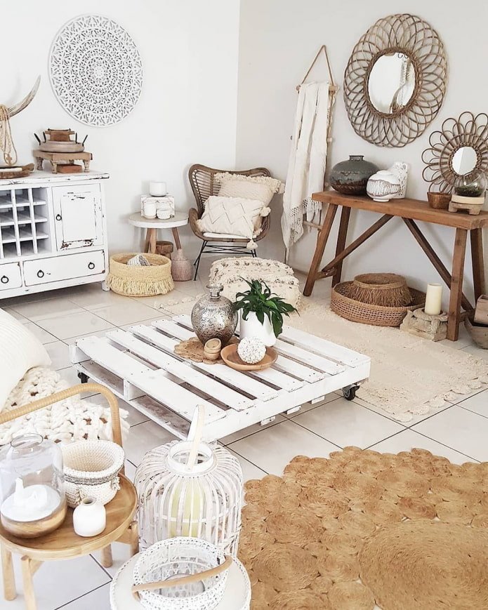 pallets en el interior
