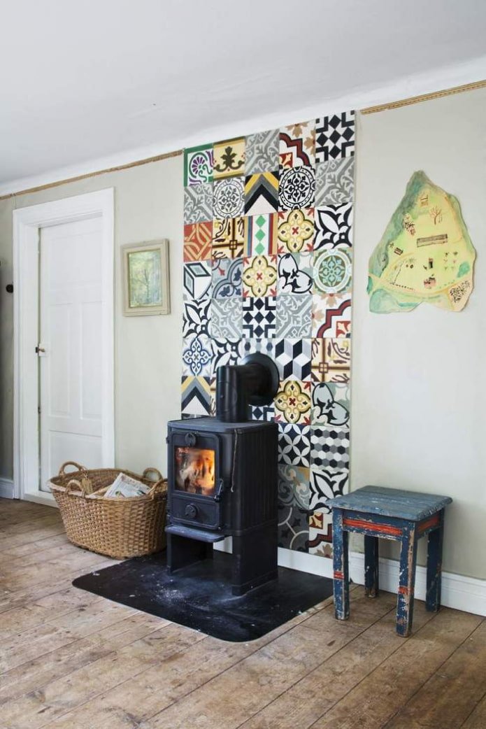 Pared con azulejos patchwork