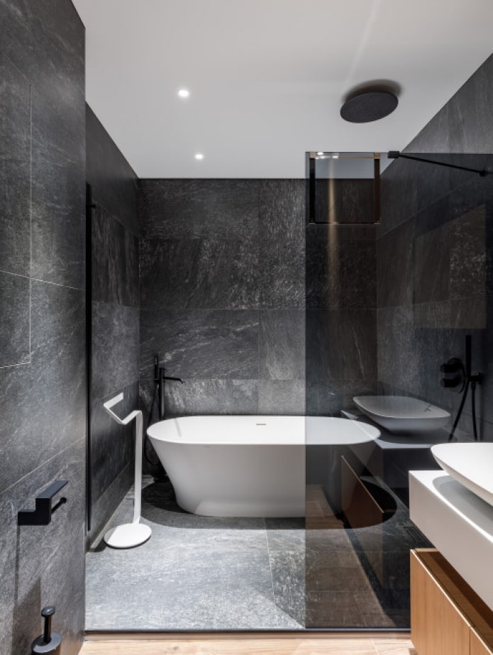 azulejos de mármol en el baño