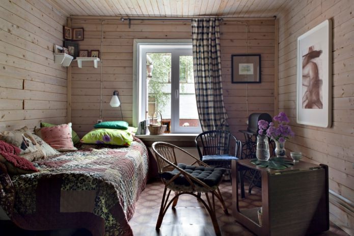 small bedroom