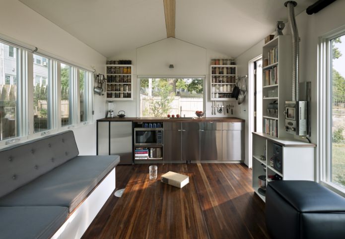 interior de casa de campo pequeña