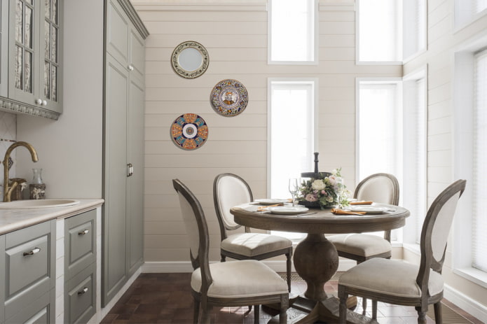 Decoración de pared de cocina de estilo clásico