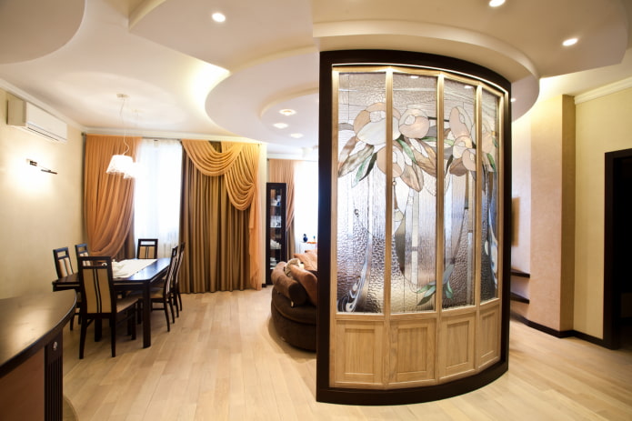 Mampara de cristal en el interior