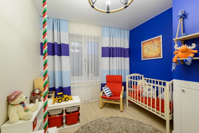 Habitación de bebé en estilo náutico