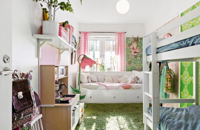 área de juegos en el interior del dormitorio para niños de diferentes sexos Sexos