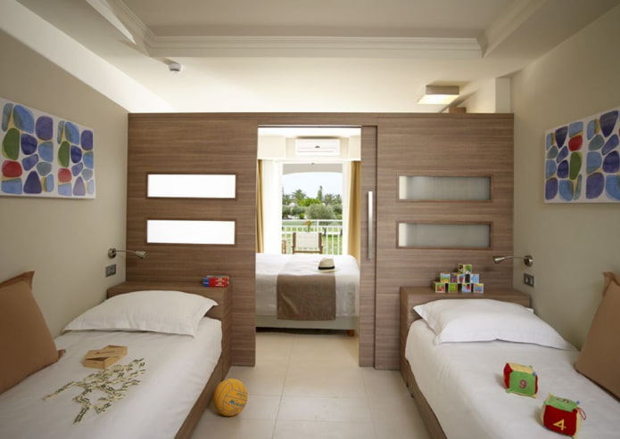 Disposición del dormitorio para tres niños