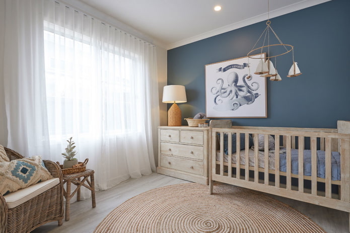 diseño de una habitación infantil para recién nacidos en estilo marinero