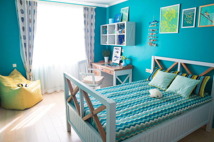 Interior de una habitación infantil de estilo marinero