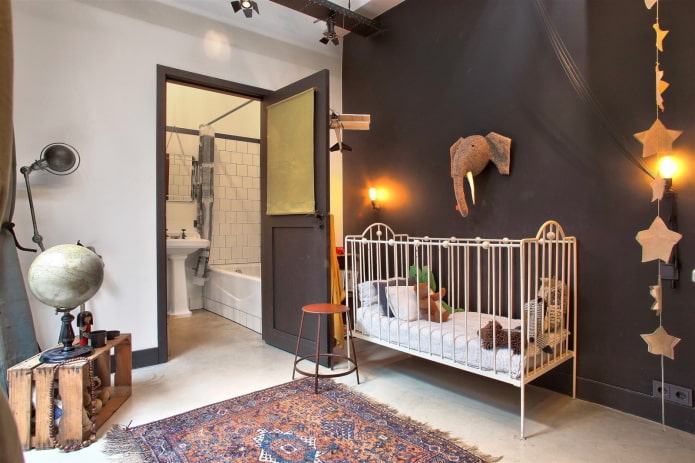 muebles en el interior de una habitación infantil de estilo industrial