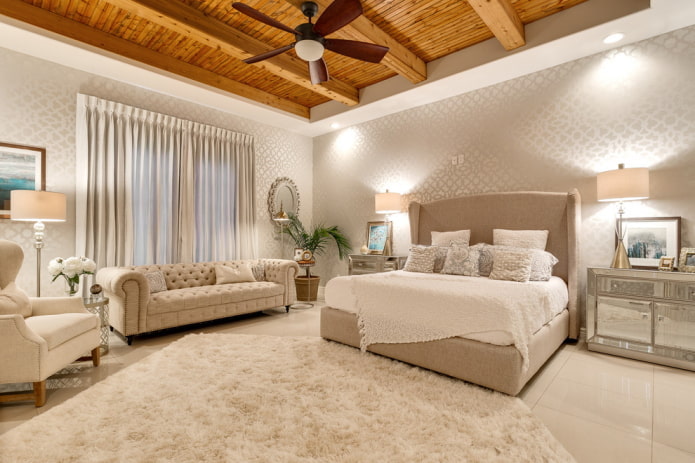 Sofá Chesterfield en el dormitorio