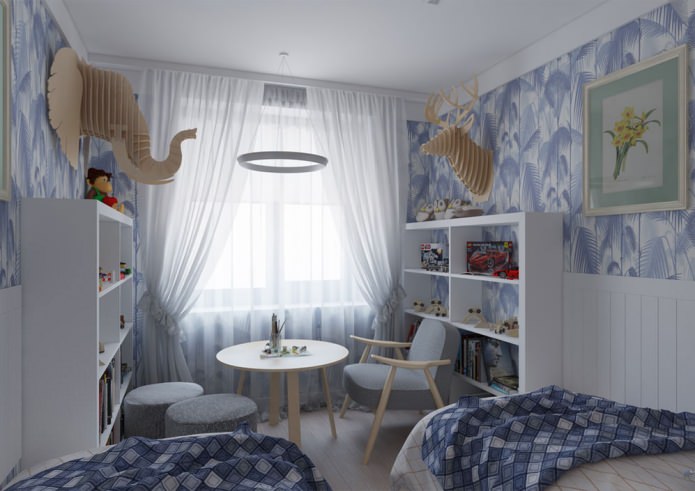 tul blanco en una habitación infantil