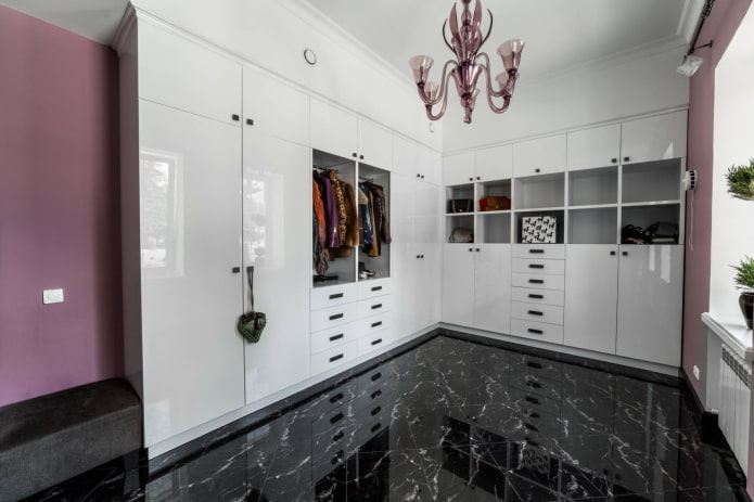 planning a corner closet
