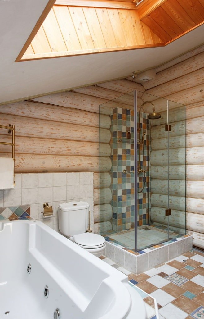 Baño en una casa de madera