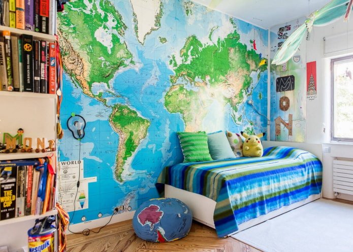 fondo de pantalla de fotos con un mapa del mundo
