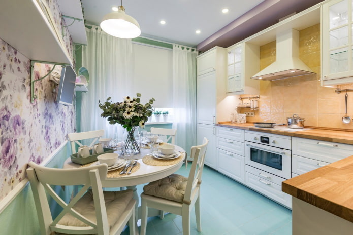 Cocina de 10 m² en estilo provenzal