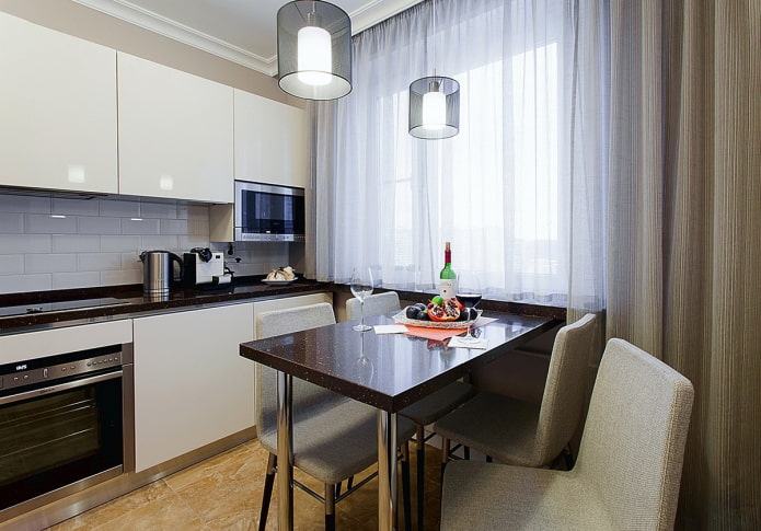 cortinas en la zona de la cocina de 6 plazas