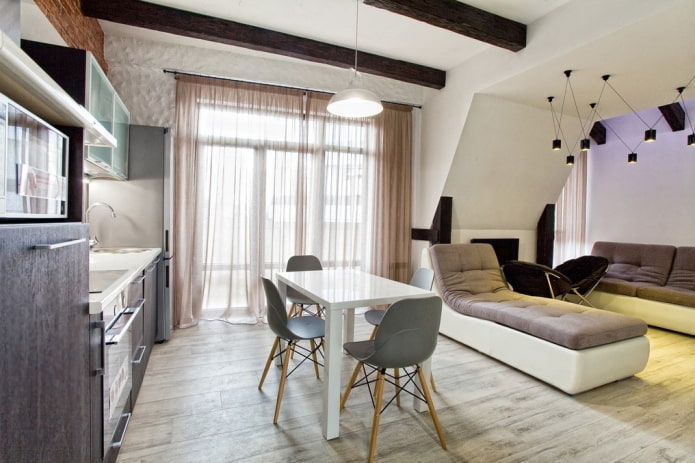 interior de un apartamento de dos habitaciones de estilo europeo de 40 metros cuadrados
