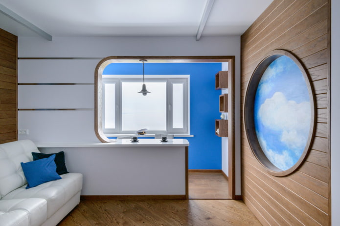 interior de un estudio con balcón
