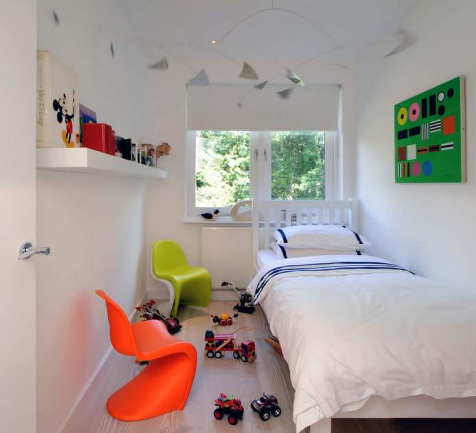 habitación de niño en blanco