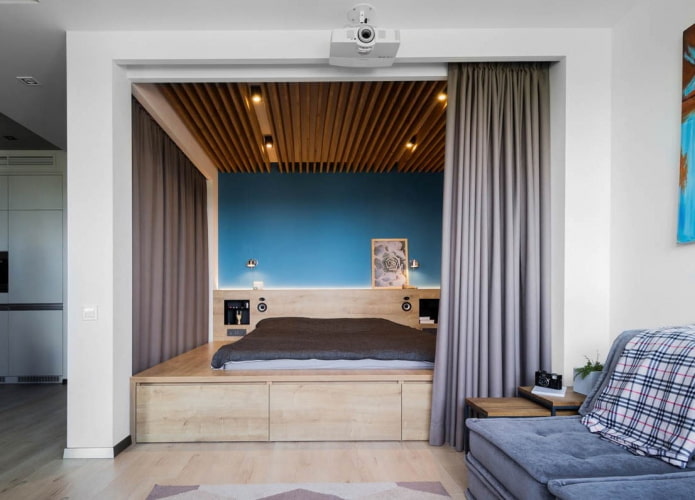 cama en un nicho