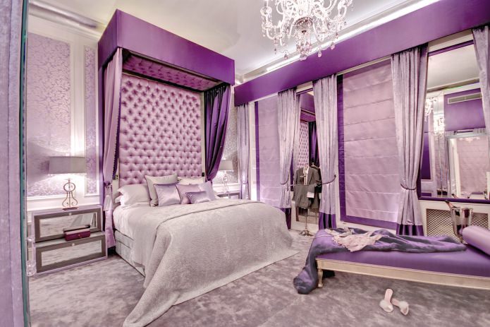 interior de un dormitorio morado