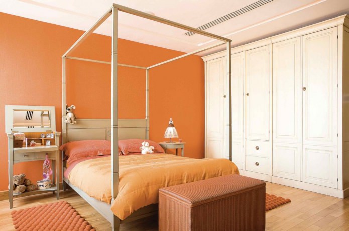 habitación naranja