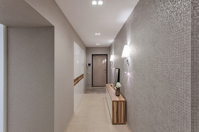 narrow passage in a special entrance area