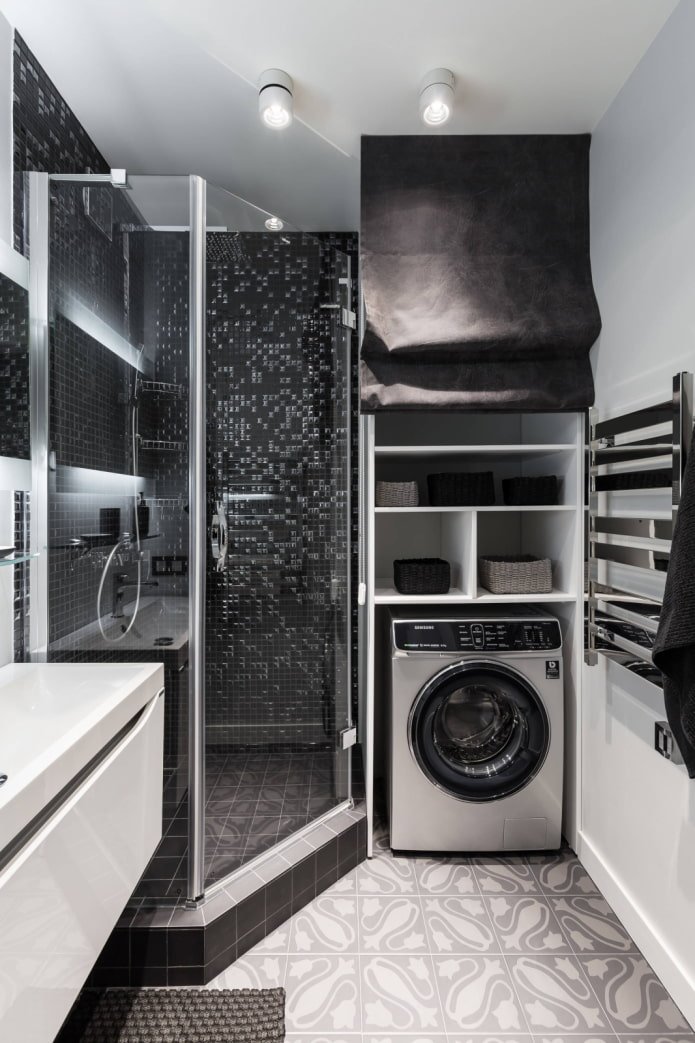 Diseño de baño en blanco y negro