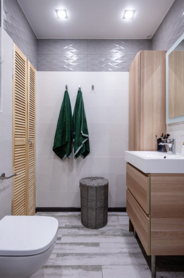 madera en el baño